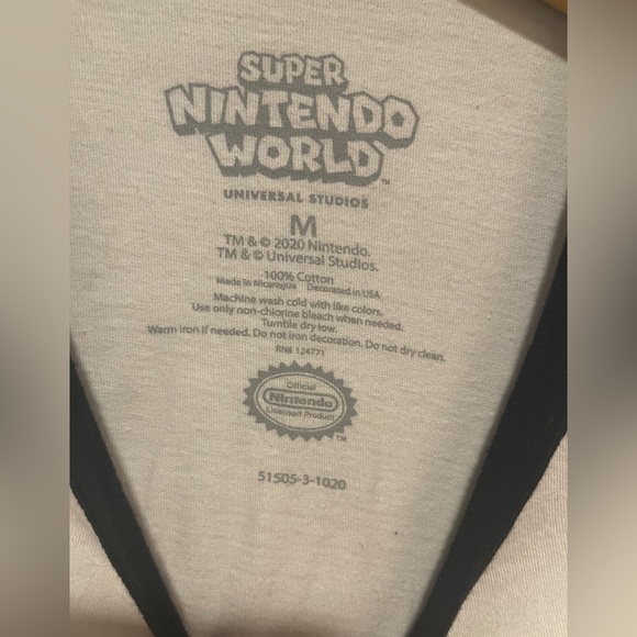 Super Nintendo World Mario Racing T Shirt - Picture 3 of 4